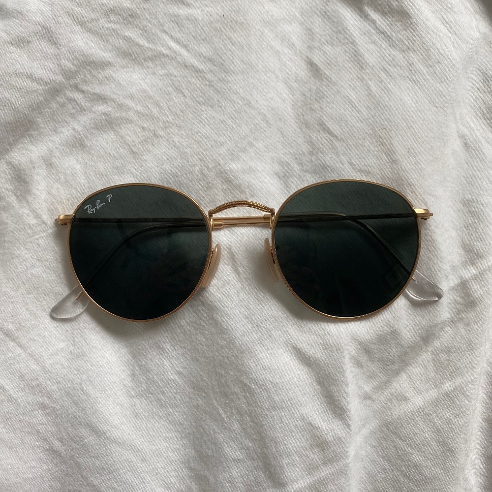 Ray-Ban Round Metal Sunglasses